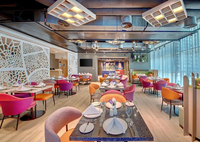La Quinta By Wyndham Abu Dhabi Al Wahda